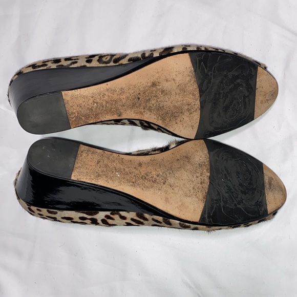 Taryn Rose Kimberly Sz 9 M peep toe wedge heel cheetah print calf hair pumps - Picture 7 of 7